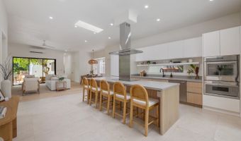 223 Lanipo Dr, Kailua, HI 96734