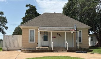 921 Maple, Alva, OK 73717