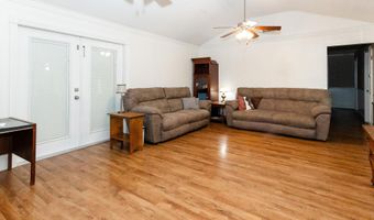 507 Eaton Dr, Abbeville, LA 70510