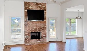 706 N Haven Pl, Brandon, MS 39047