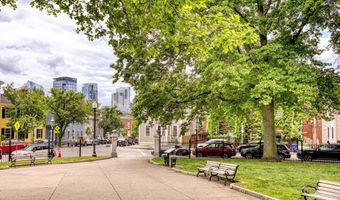 16 Chestnut St, Boston, MA 02129