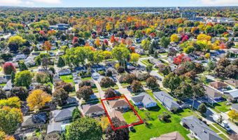 1214 E LINDBERGH St, Appleton, WI 54911
