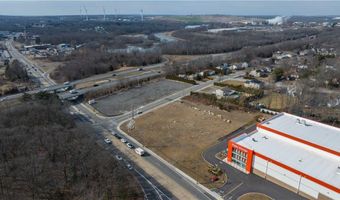 1827 Plainfield Pike, Johnston, RI 02919