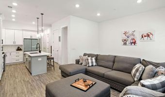 107 Pearl, Woodstock, GA 30188