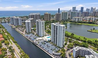 3625 N Country Club Dr 1210, Aventura, FL 33180