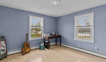 12 Pond View Dr, Coventry, RI 02816
