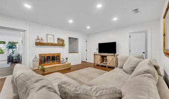 137 N SPRING LAKE Dr, Altamonte Springs, FL 32714