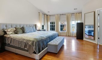 41863 CINNABAR Sq, Aldie, VA 20105