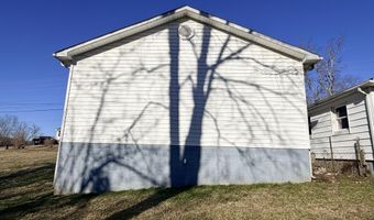553 Mc Guire Ave, Beattyville, KY 41311