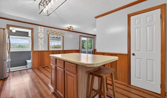757 E 1000 N, Alexandria, IN 46001