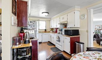 4635 DAISY St, Springfield, OR 97478