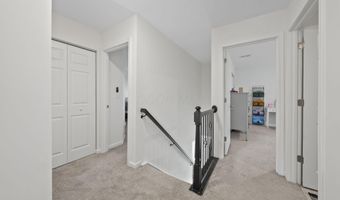 5316 Karst Cir, Ashville, OH 43103