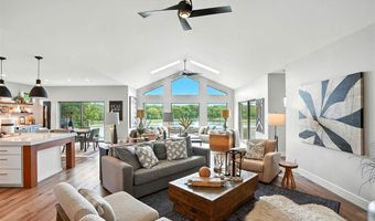 430 Carlyle Dr, North Liberty, IA 52317