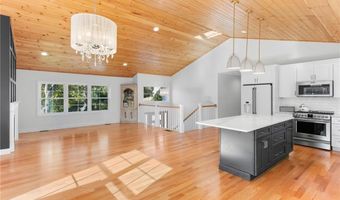 4 Byron Randall Rd, Johnston, RI 02919