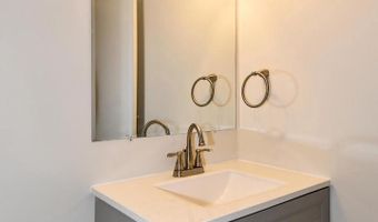 3302 WOODBURN VILLAGE Dr 23, Annandale, VA 22003