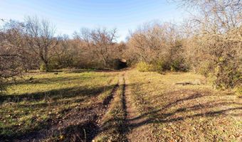 576 Th Ave, Albia, IA 52531