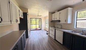 55643 LISA St, Astor, FL 32102