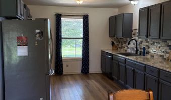 21092 Lawrence 1212, Ash Grove, MO 65604