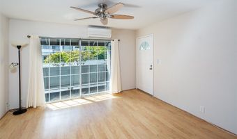 493 Mananai Pl 31V, Honolulu, HI 96818