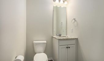 2895 Dillon Dr, Ann Arbor, MI 48105