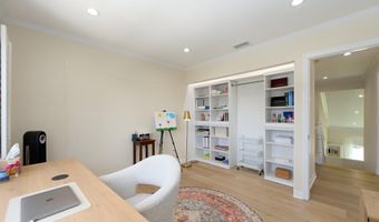5557 Adelina Ct, Agoura Hills, CA 91301