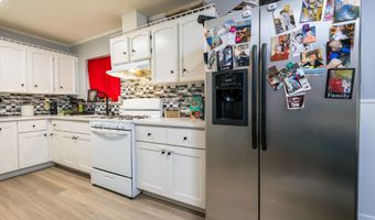 309 Dobbs, Benton, AR 72015