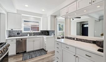 10019 REECK Rd, Allen Park, MI 48101