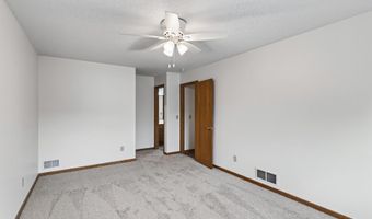 14799 Endicott Way, Apple Valley, MN 55124