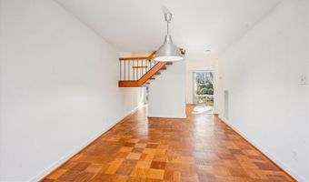 5005 BATTERY Ln #1, Bethesda, MD 20814