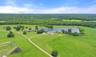 499 Breakwater Dr, Benton, MS 39039