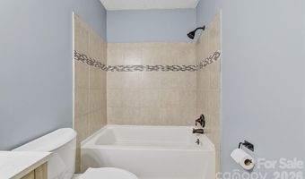 147 Birch Ln, Arden, NC 28704