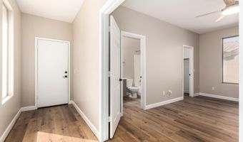 1816 E CAROB Dr, Chandler, AZ 85286