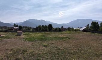 5 Calle La Paz, Arroyo Seco, NM 87514