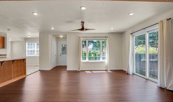 6511 SE NEEDHAM St A, Milwaukie, OR 97222
