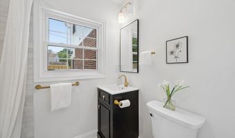 2807 BARBERRY Ln, Bowie, MD 20715
