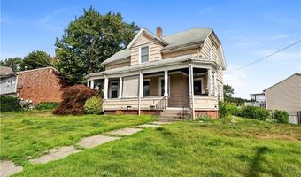 54 E Earle St, Cumberland, RI 02864