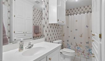 207 Meadowview Ln, Brandon, MS 39047