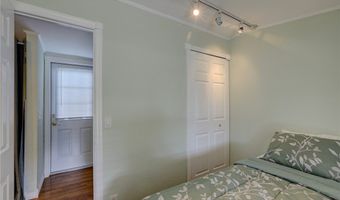 400 Hawk Dr, Barefoot Bay, FL 32976