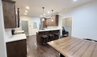 626 Berry Hill Ln, Arab, AL 35016