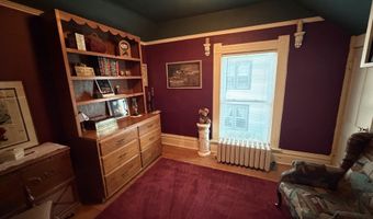 1014 S Jay St, Aberdeen, SD 57401