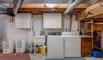 172 Shetland Dr, Amherst, NY 14221