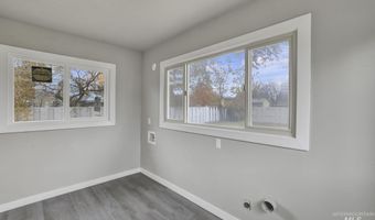 1942 Burton Ave, Burley, ID 83318