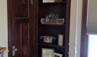 334 17th St, Ackley, IA 50601