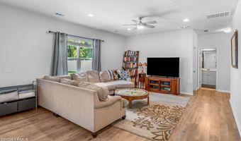 36 Pacolet Ln, Beaufort, SC 29906