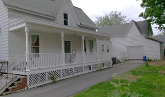 121 Summer St, Auburn, ME 04210