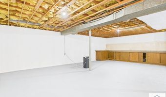 310 Dalewood Dr, Bassett, VA 24055