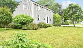 17 Melbourne Dr, Narragansett, RI 02882