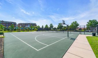 23548 BELVOIR WOODS Ter, Ashburn, VA 20148