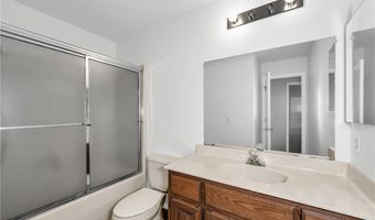36 Sandwick Dr, Bella Vista, AR 72715