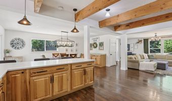 21621 S UPPER HIGHLAND Rd, Beavercreek, OR 97004